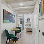 Modern Loft Studio In Old Town Riga